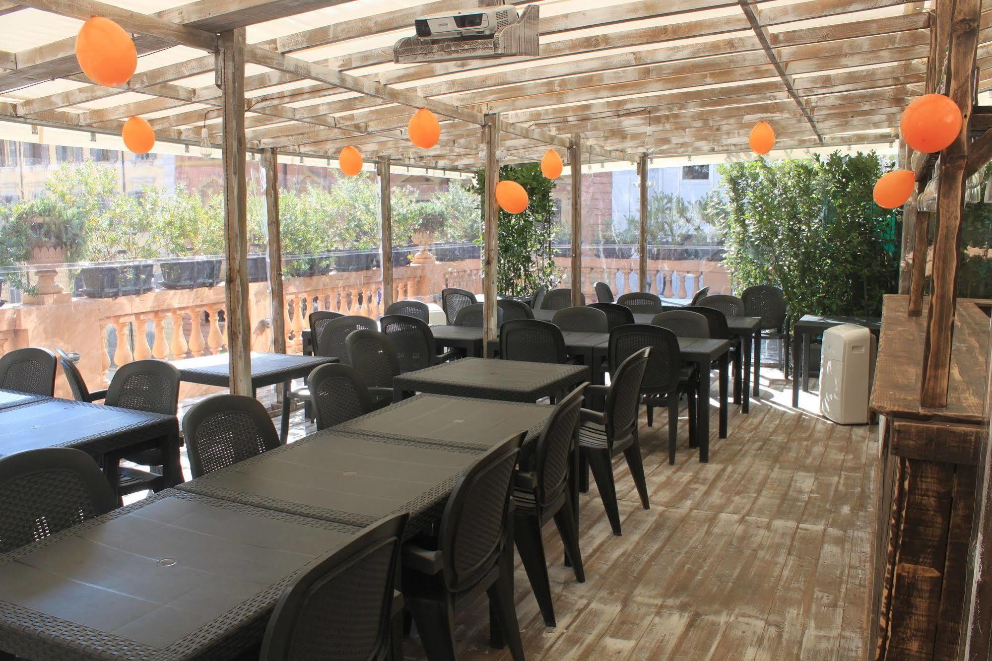 The Roma House Hotel Exterior foto